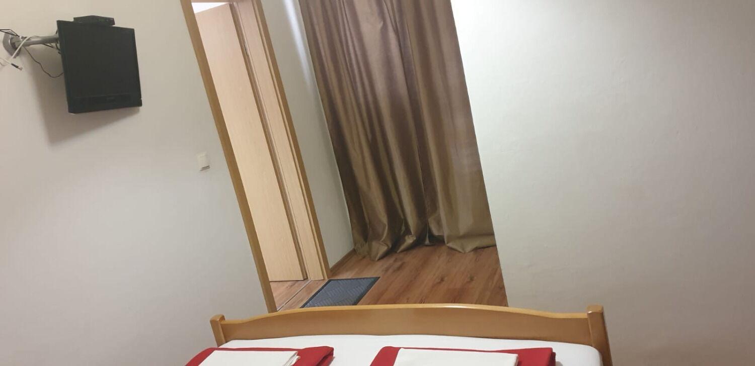טרוגיר Apartments Biserka - 50 M From Beach מראה חיצוני תמונה