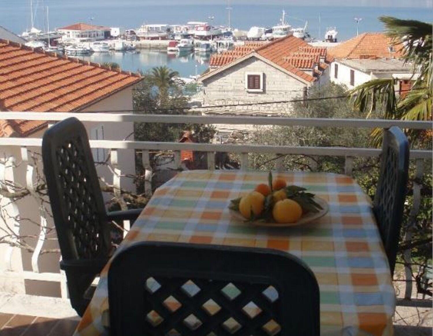 טרוגיר Apartments Biserka - 50 M From Beach מראה חיצוני תמונה