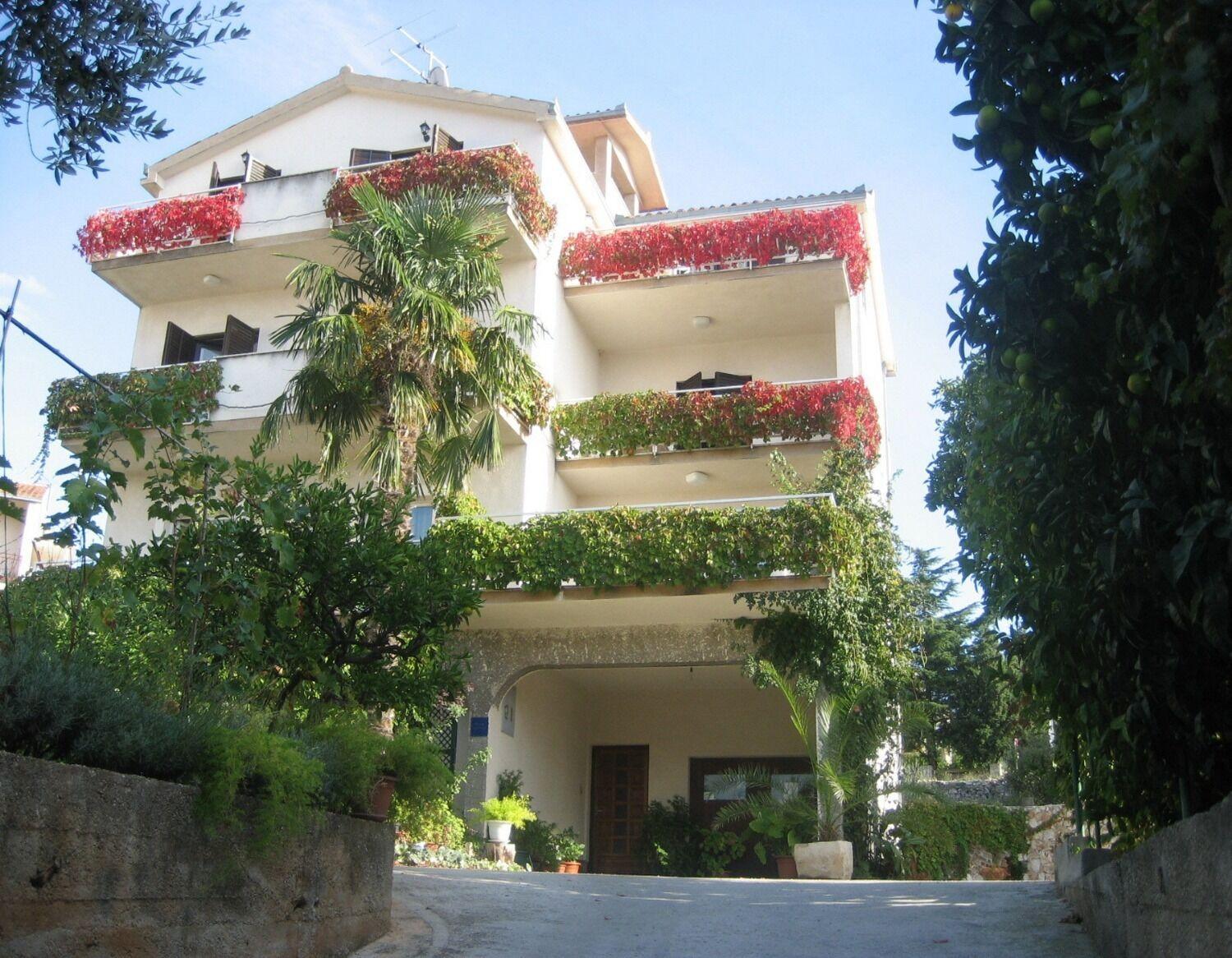 טרוגיר Apartments Biserka - 50 M From Beach מראה חיצוני תמונה