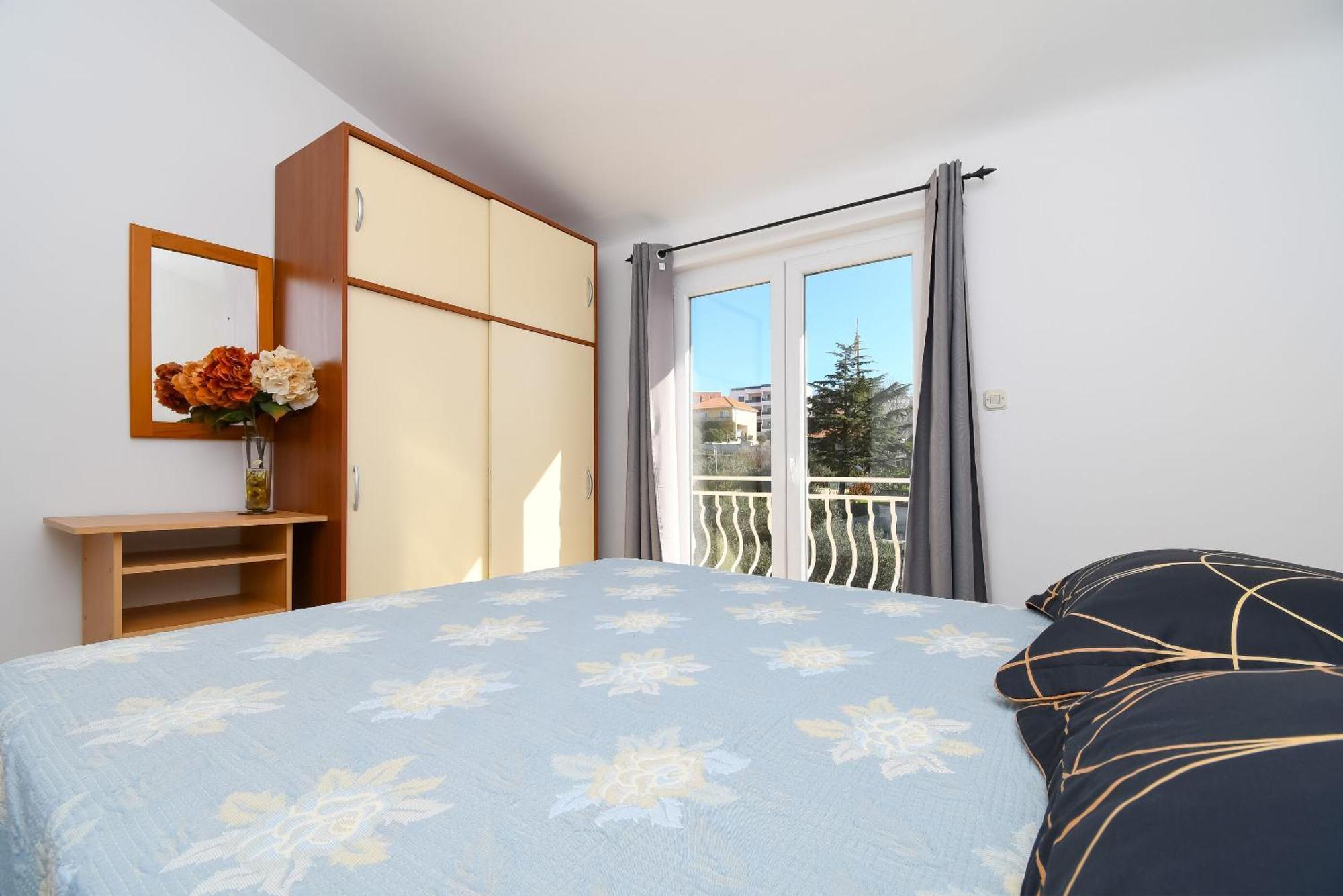 טרוגיר Apartments Biserka - 50 M From Beach מראה חיצוני תמונה