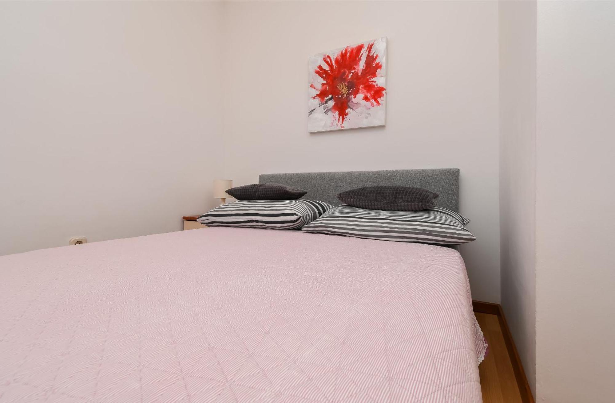 טרוגיר Apartments Biserka - 50 M From Beach מראה חיצוני תמונה