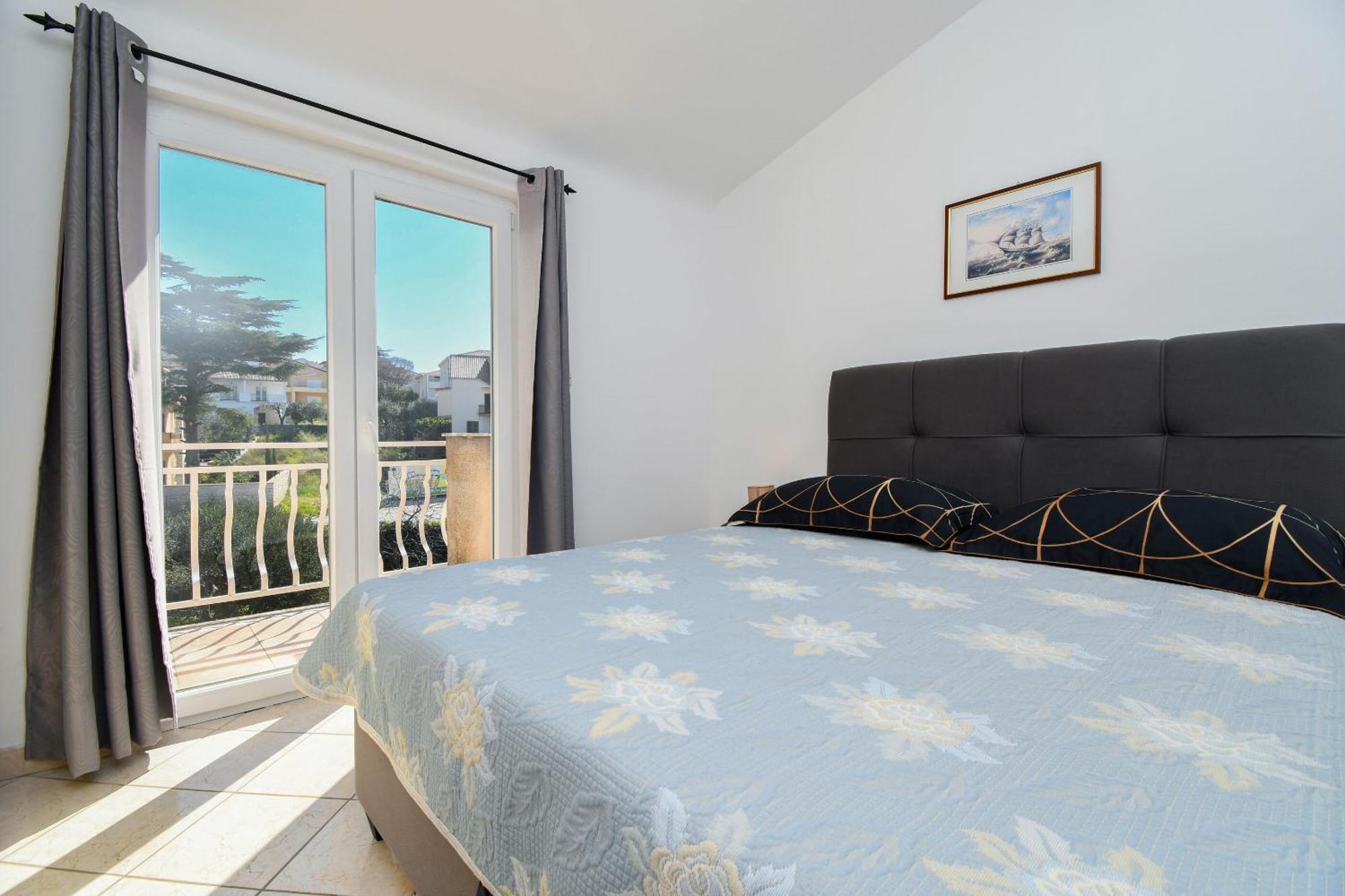 טרוגיר Apartments Biserka - 50 M From Beach מראה חיצוני תמונה