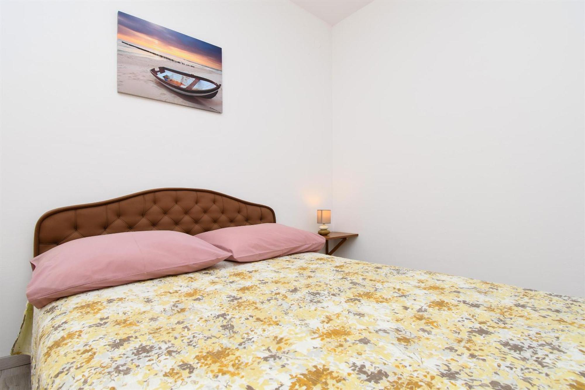 טרוגיר Apartments Biserka - 50 M From Beach מראה חיצוני תמונה
