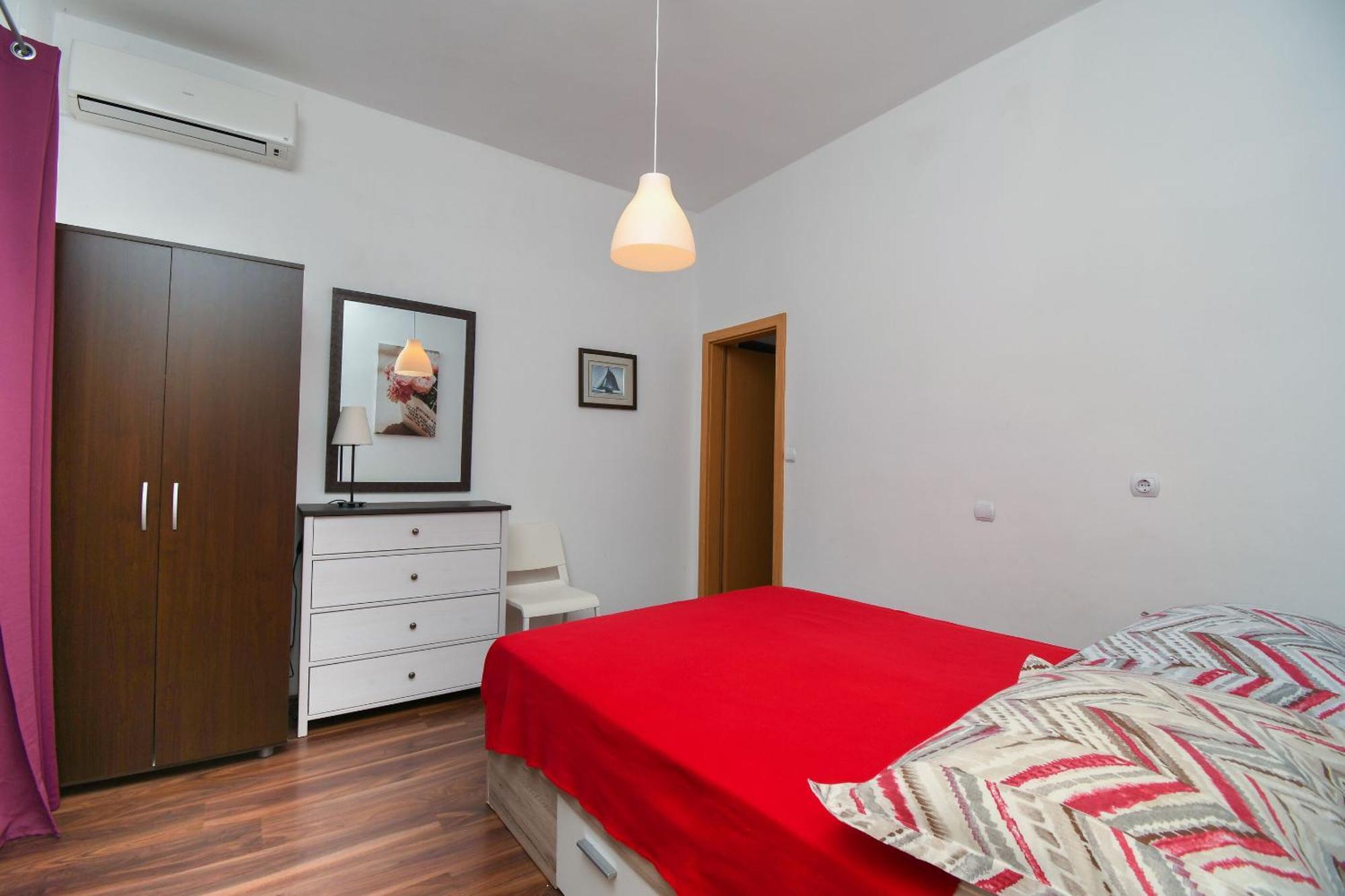 טרוגיר Apartments Biserka - 50 M From Beach מראה חיצוני תמונה
