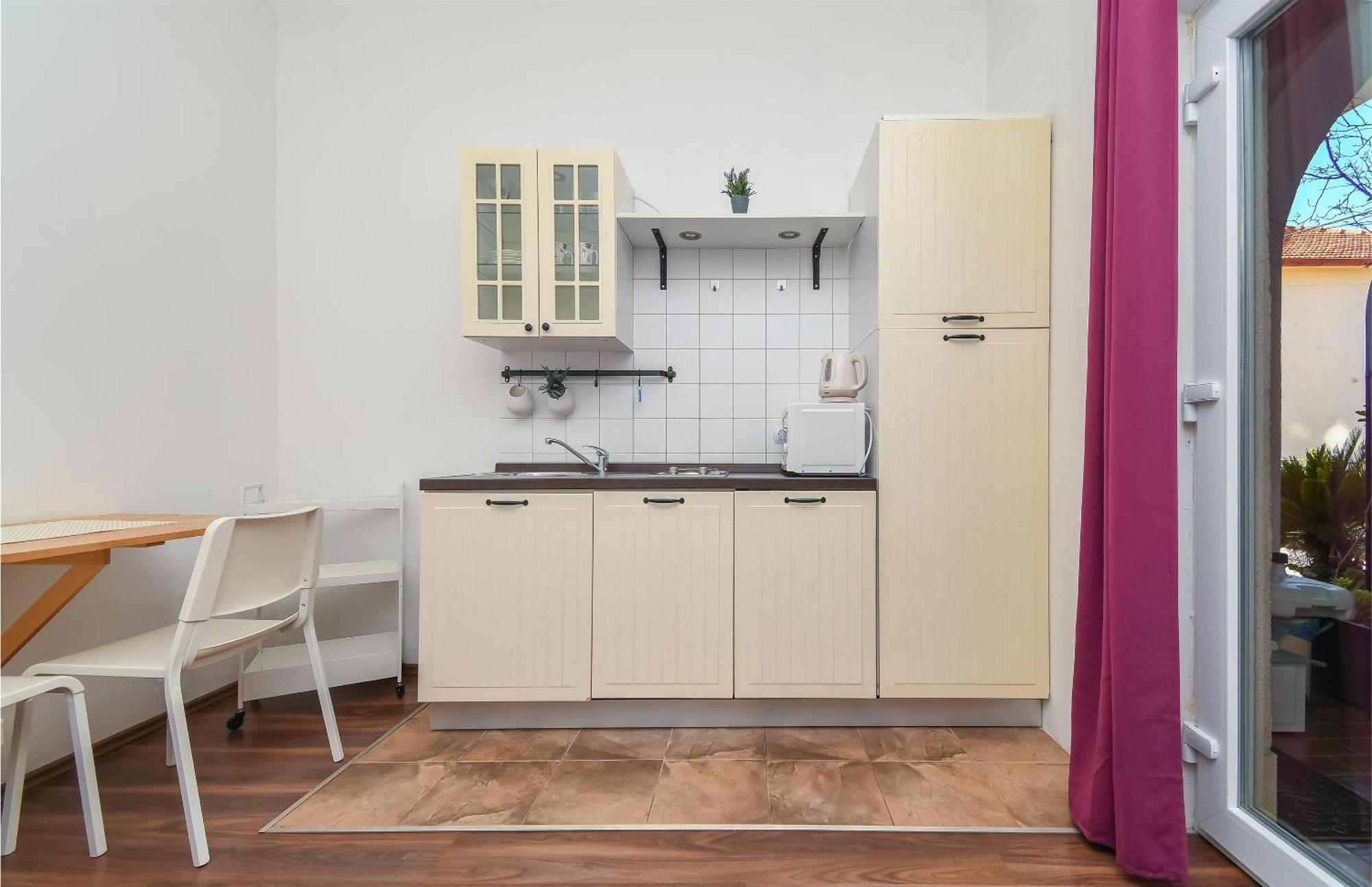 טרוגיר Apartments Biserka - 50 M From Beach מראה חיצוני תמונה